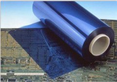 線(xiàn)路板廠如何選用干膜?在操作干膜時(shí)有哪些注意事項(xiàng)?